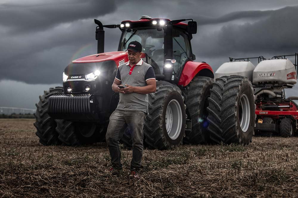 Trator-Case-IH-Magum